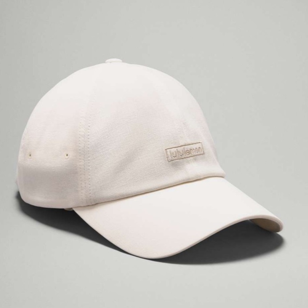 Lululemon Women’s Baller Hat Soft Embroidered, Bone / Raw Linen
